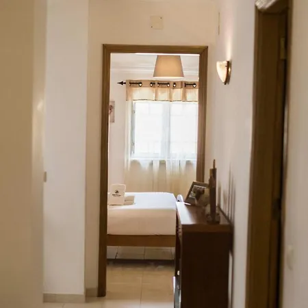 45 - Beautiful Ocean And View דירה *